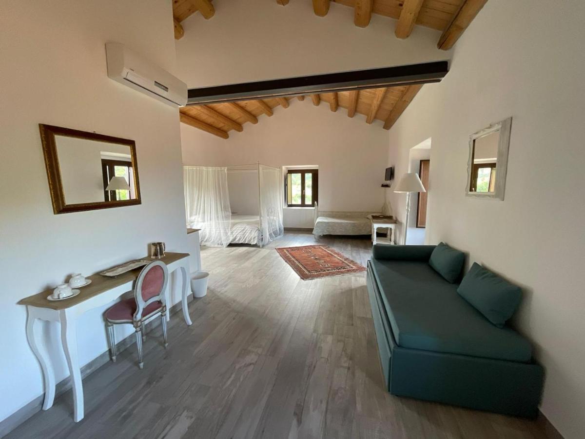 Antico Borgo Buonanotte Hotell San Mauro Castelverde Exteriör bild