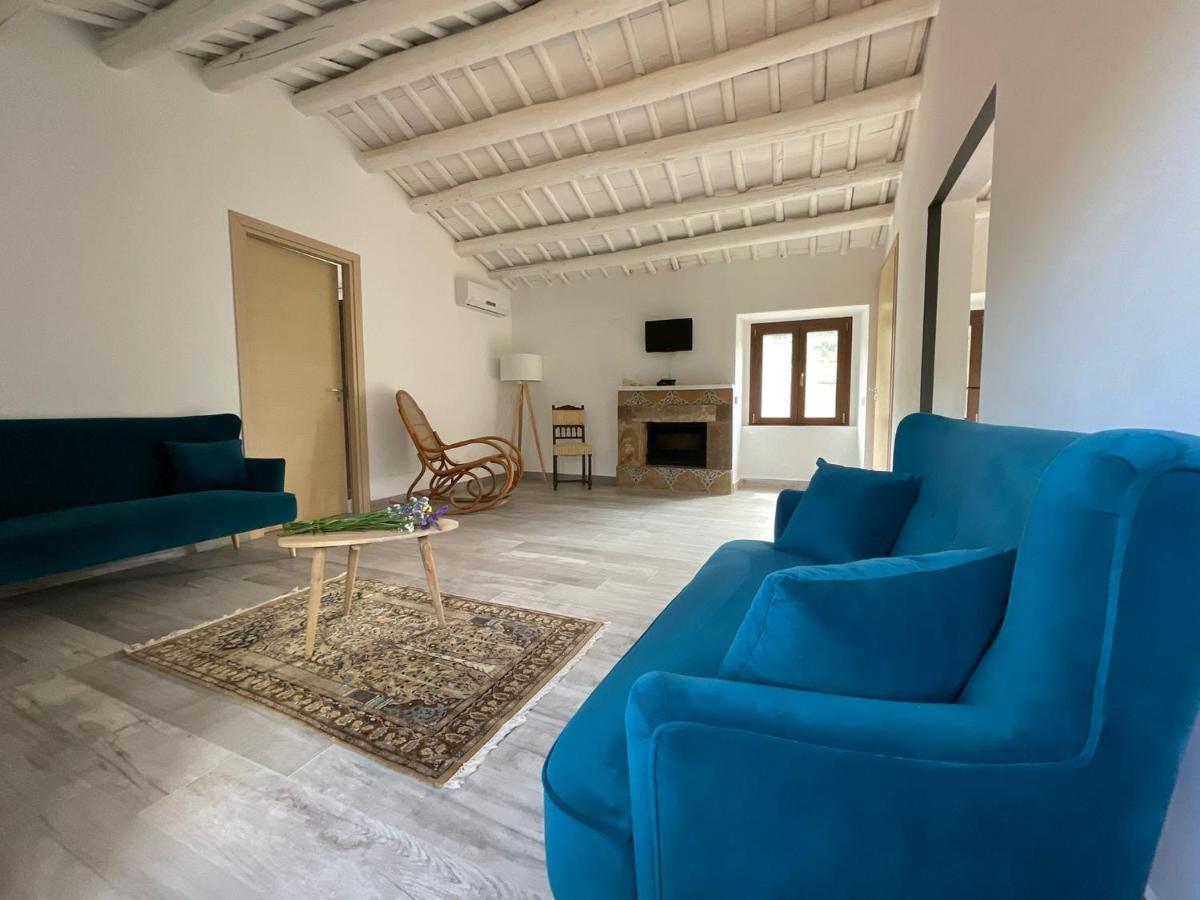 Antico Borgo Buonanotte Hotell San Mauro Castelverde Exteriör bild
